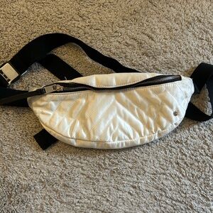 Athleta Quilted White Belt Bag